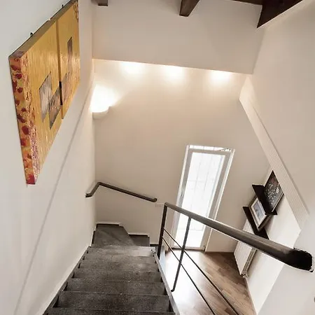 Al Villino Bruzza Bed & Breakfast